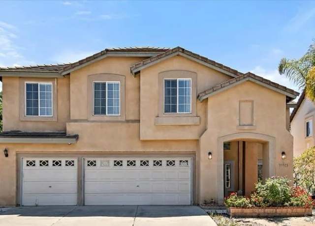 Property at 39513 Saint Honore Dr, Murrieta, CA 92563, 6 beds, 4 baths
