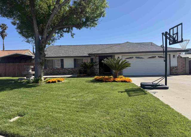 Property at 42383 Santiago Dr, Hemet, CA 92544, 3 beds, 2 baths