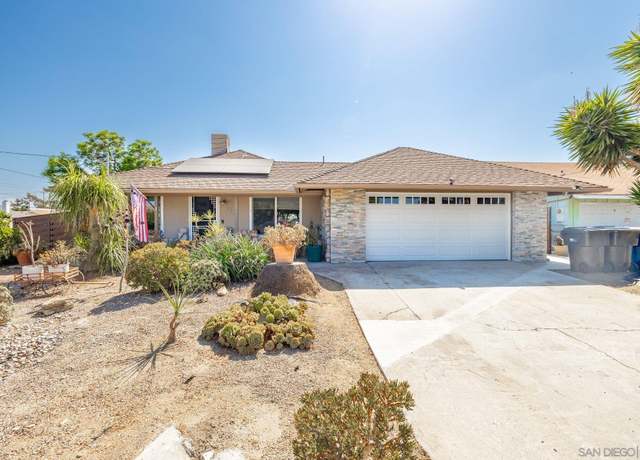 Property at 127 Warner St, Oceanside, CA 92058, 5 beds, 3 baths