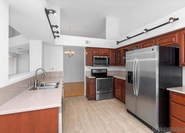Property at 8585 Via Mallorca #20, La Jolla, CA 92037, 2 beds, 2 baths