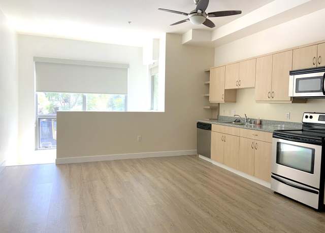 Property at 889 Date St #134, San Diego, CA 92101, 1 bed, 1 bath