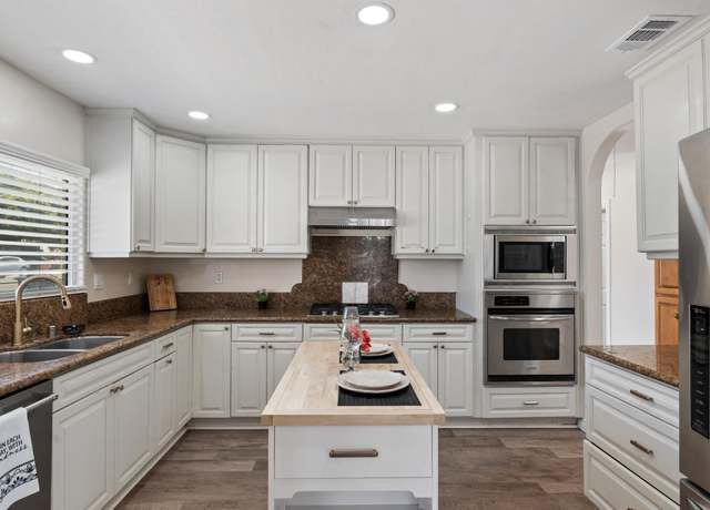 Property at 7355 Jamacha Rd, San Diego, CA 92114, 3 beds, 1 bath