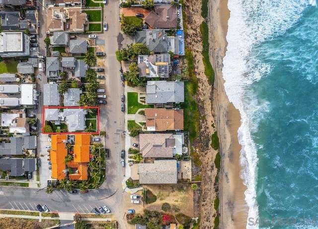 Property at 719 4Th St, Encinitas, CA 92024, 5 beds, 3 baths