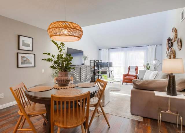 Property at 10374 Caminito Banyon, San Diego, CA 92131, 2 beds, 2 baths
