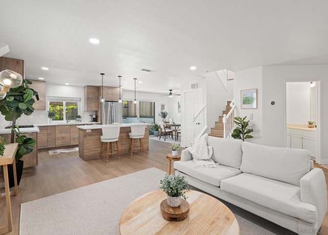 Property at 2393 Callecita Way, Oceanside, CA 92056, 3 beds, 2.5 baths