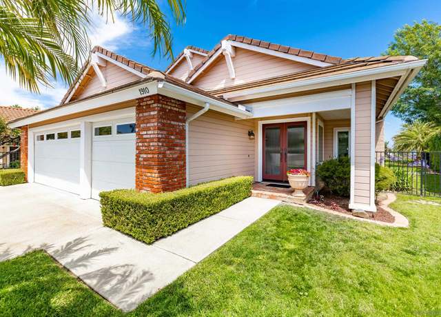 Property at 1910 Vineyard Ave, Vista, CA 92081, 4 beds, 3 baths