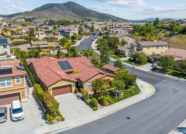 Property at 32746 Quiet Trail Dr, Winchester, CA 92596, 4 beds, 2.5 baths