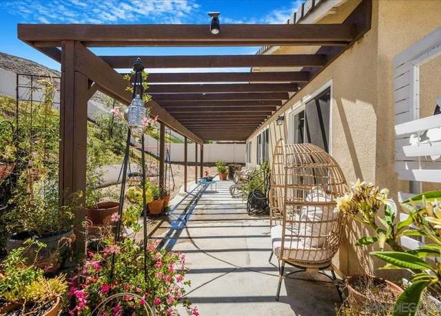 Property at 33129 Big Range Dr, Winchester, CA 92596, 4 beds, 2 baths