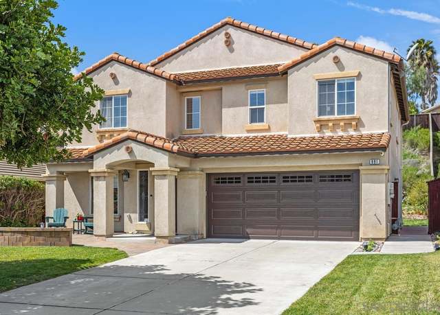 Property at 991 Manteca Dr, Oceanside, CA 92057, 4 beds, 2.5 baths