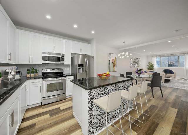 Property at 1601 India St #105, San Diego, CA 92101, 1 bed, 1 bath
