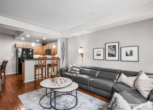 Property at 7725 El Cajon Blvd #5, La Mesa, CA 91942, 2 beds, 2.5 baths