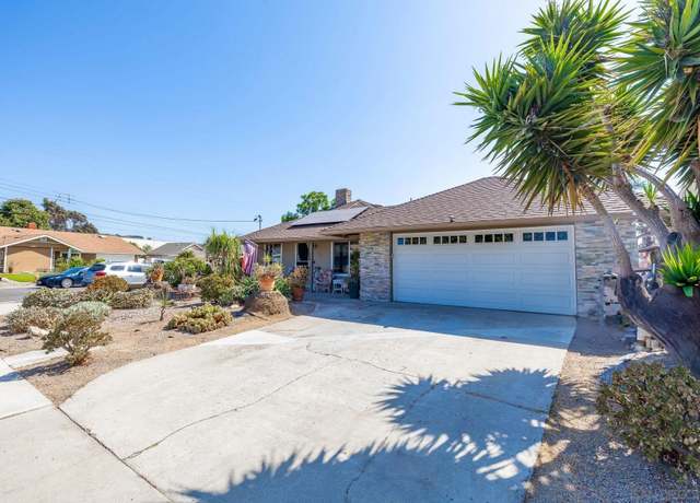 Property at 127 Warner St, Oceanside, CA 92058, 5 beds, 3 baths