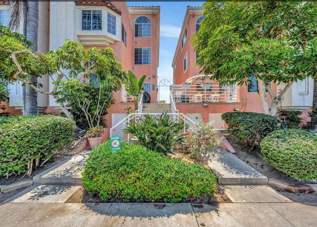 Property at 221 Donax Ave #10, Imperial Beach, CA 91932, 3 beds, 2.5 baths
