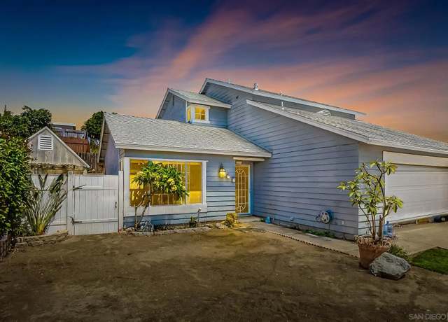 Property at 10129 E Glendon Cir, Santee, CA 92071, 4 beds, 3 baths