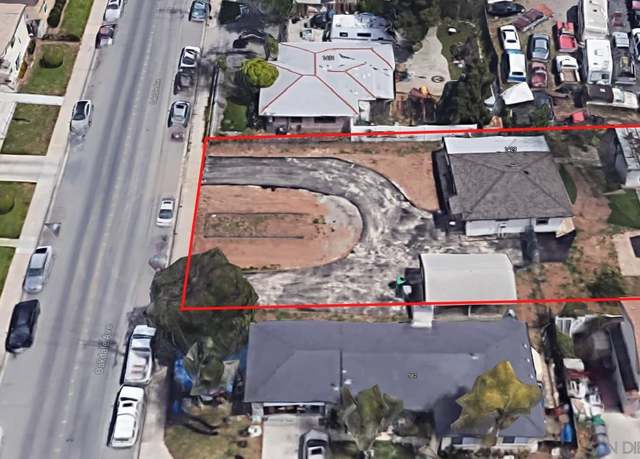 Property at 1429 Oakdale Ave, El Cajon, CA 92021, 2 beds, 1 bath