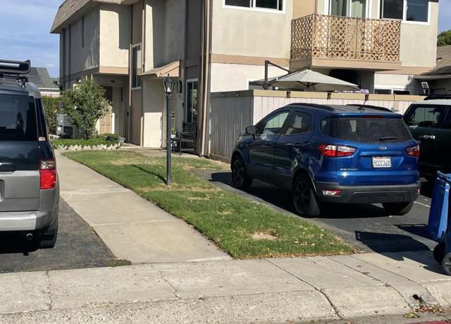 Property at 10009 Santana Ranch Ln, Santee, CA 92071, 3 beds, 1.5 baths