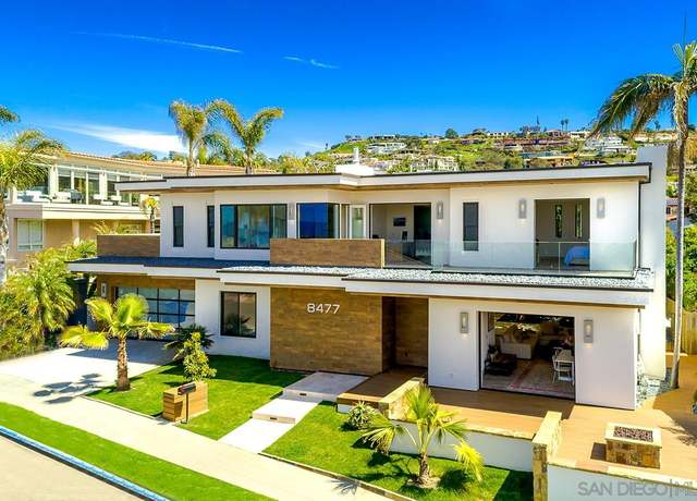 Property at 8477 El Paseo Grande, La Jolla, CA 92037, 4 beds, 3.5 baths