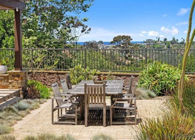 Property at 1460 Lauren Ct, Encinitas, CA 92024, 4 beds, 3.5 baths
