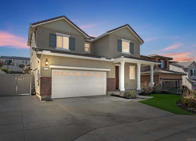 Property at 411 Calabrese St, Fallbrook, CA 92028, 4 beds, 3 baths