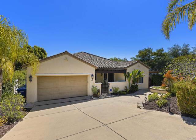 Property at 668 Oak Glade Dr, Fallbrook, CA 92028, 5 beds, 3 baths