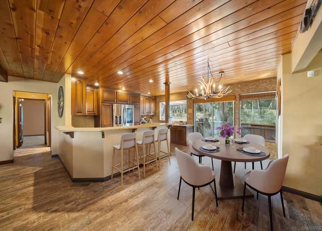 Property at 800 Zurich Dr, Lake Arrowhead, CA 92352, 5 beds, 2 baths