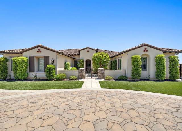Property at 420 Agua Vista Dr, Chula Vista, CA 91914, 3 beds, 3.5 baths