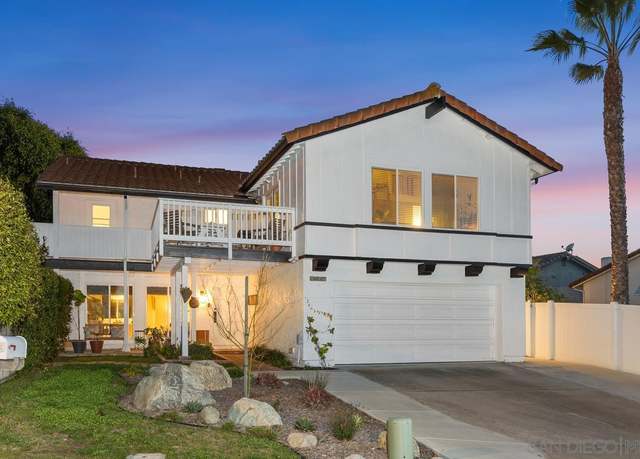 Property at 1635 Olmeda St, Encinitas, CA 92024, 4 beds, 3.5 baths