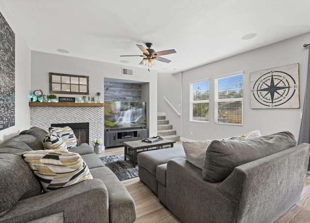 Property at 2226 Caminito Turin, Chula Vista, CA 91915, 4 beds, 2.5 baths