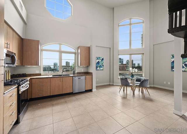Property at 1400 Broadway #1605, San Diego, CA 92101, 3 beds, 2 baths