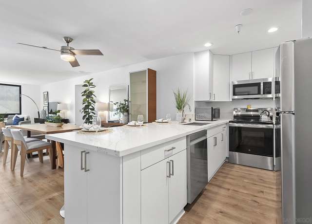 Property at 4667 Ocean Blvd #108, San Diego, CA 92109, 2 beds, 2 baths