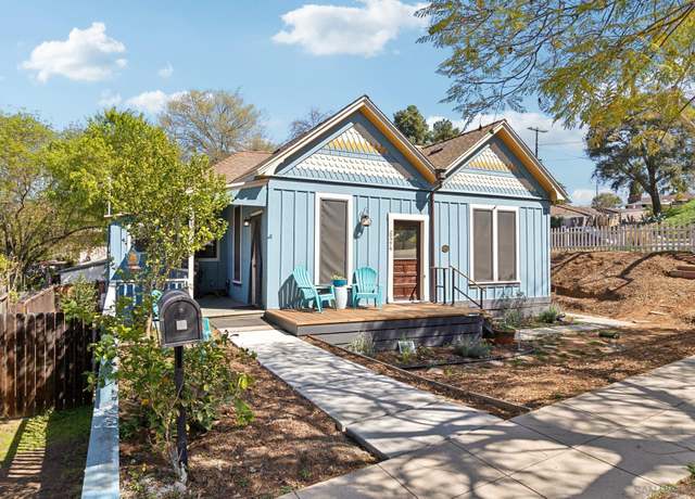 Property at 624 S Kalmia St, Escondido, CA 92025, 3 beds, 2 baths