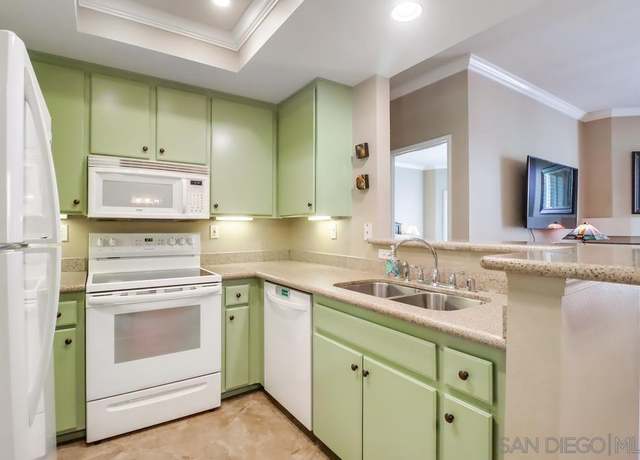 Property at 2020 Camino De La Reina #2206, San Diego, CA 92108, 2 beds, 2 baths