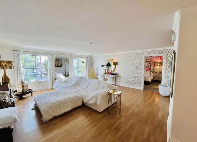 Property at 2037 Burton St #43, San Diego, CA 92111, 2 beds, 2 baths