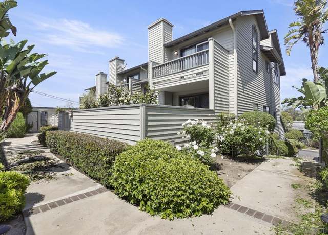 Property at 157 Grandview St, Encinitas, CA 92024, 2 beds, 2.5 baths