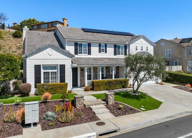 Property at 3935 Sacramento Dr, La Mesa, CA 91941, 5 beds, 4 baths
