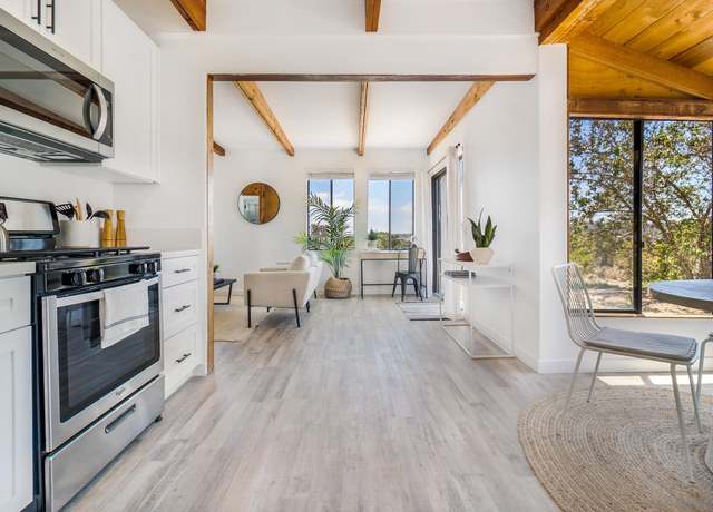 Property at 3854-56 Via Del Mar, San Diego, CA 92130, 4 beds, 2 baths