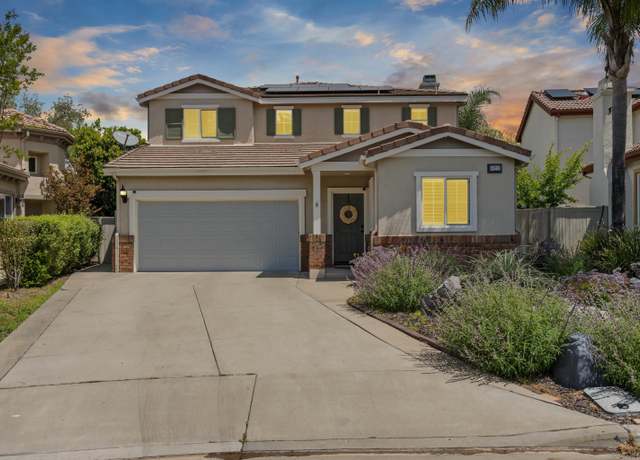 Property at 10212 Spruce Woodlands Way, Escondido, CA 92026, 4 beds, 3 baths
