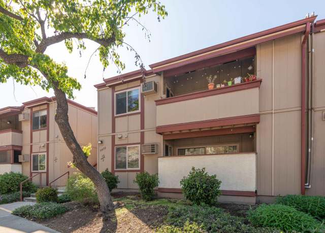 Property at 5472 Adobe Falls Rd #2, San Diego, CA 92120, 2 beds, 2 baths