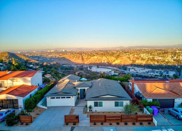 Property at 5745 Soledad Mountain Rd, La Jolla, CA 92037, 4 beds, 2.5 baths