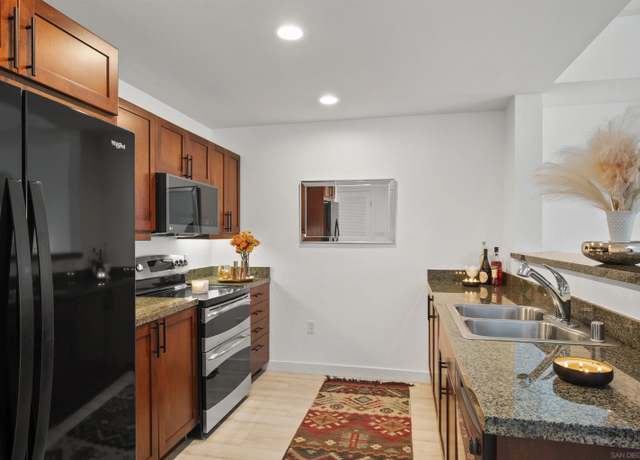 Property at 206 Park Blvd #405, San Diego, CA 92101, 1 bath