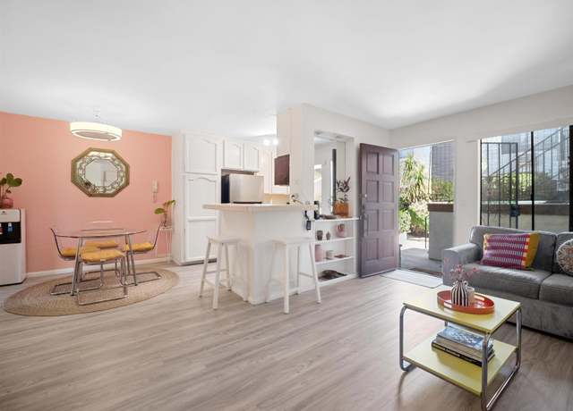 Property at 4415 38th St #2, San Diego, CA 92116, 1 bed, 1 bath