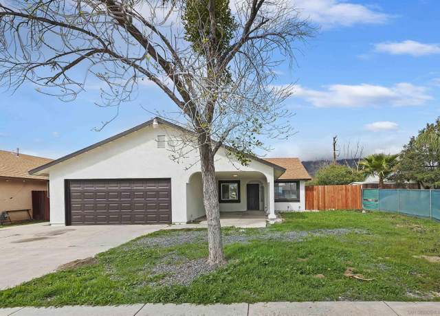 Property at 639 E 5Th St, San Jacinto, CA 92583, 3 beds, 2 baths