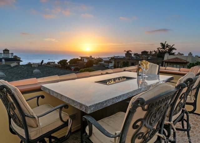 Property at 7344 Olivetas Ave, La Jolla, CA 92037, 4 beds, 3 baths