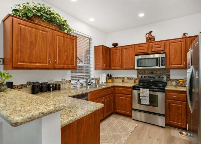 Property at 18515 Caminito Pasadero #347, San Diego, CA 92128, 2 beds, 2 baths