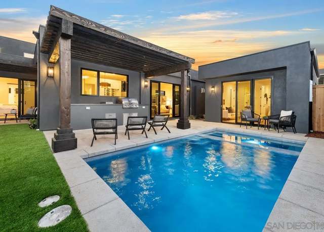 Property at 806 Hygeia Ave, Encinitas, CA 92024, 5 beds, 4.5 baths