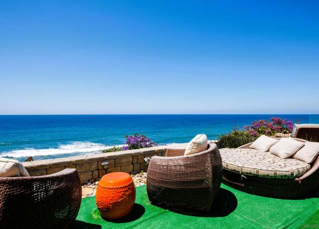 Property at 194 Neptune Ave, Encinitas, CA 92024, 2 beds, 2 baths