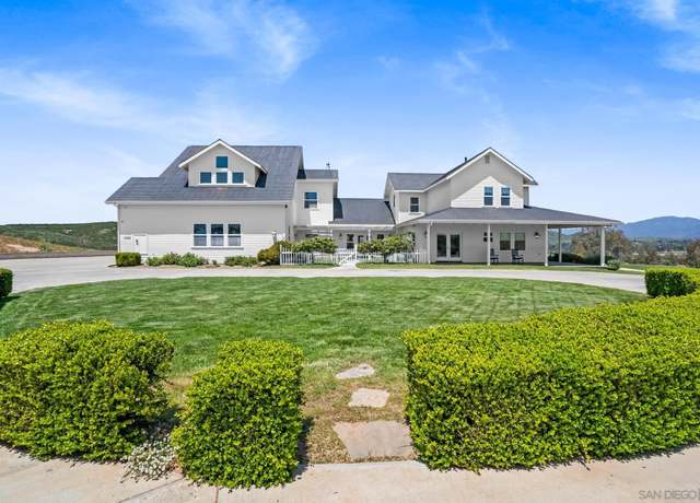 Property at 1293 Avenida Naranja, Ramona, CA 92065, 4 beds, 4 baths