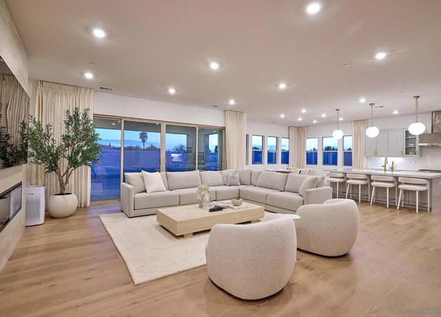 Property at 13781 Dean Ct, Poway, CA 92064, 8 beds, 5.5 baths
