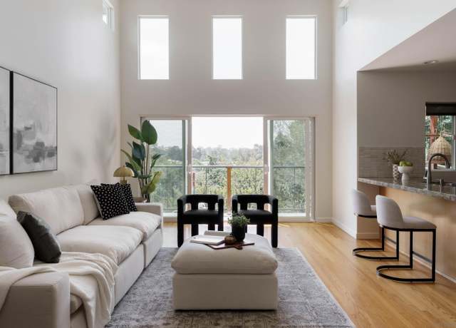 Property at 2330 29th St, San Diego, CA 92104, 3 beds, 2 baths