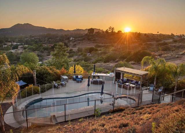 Property at 14546 Highcrest Ct, Poway, CA 92064, 5 beds, 4.5 baths